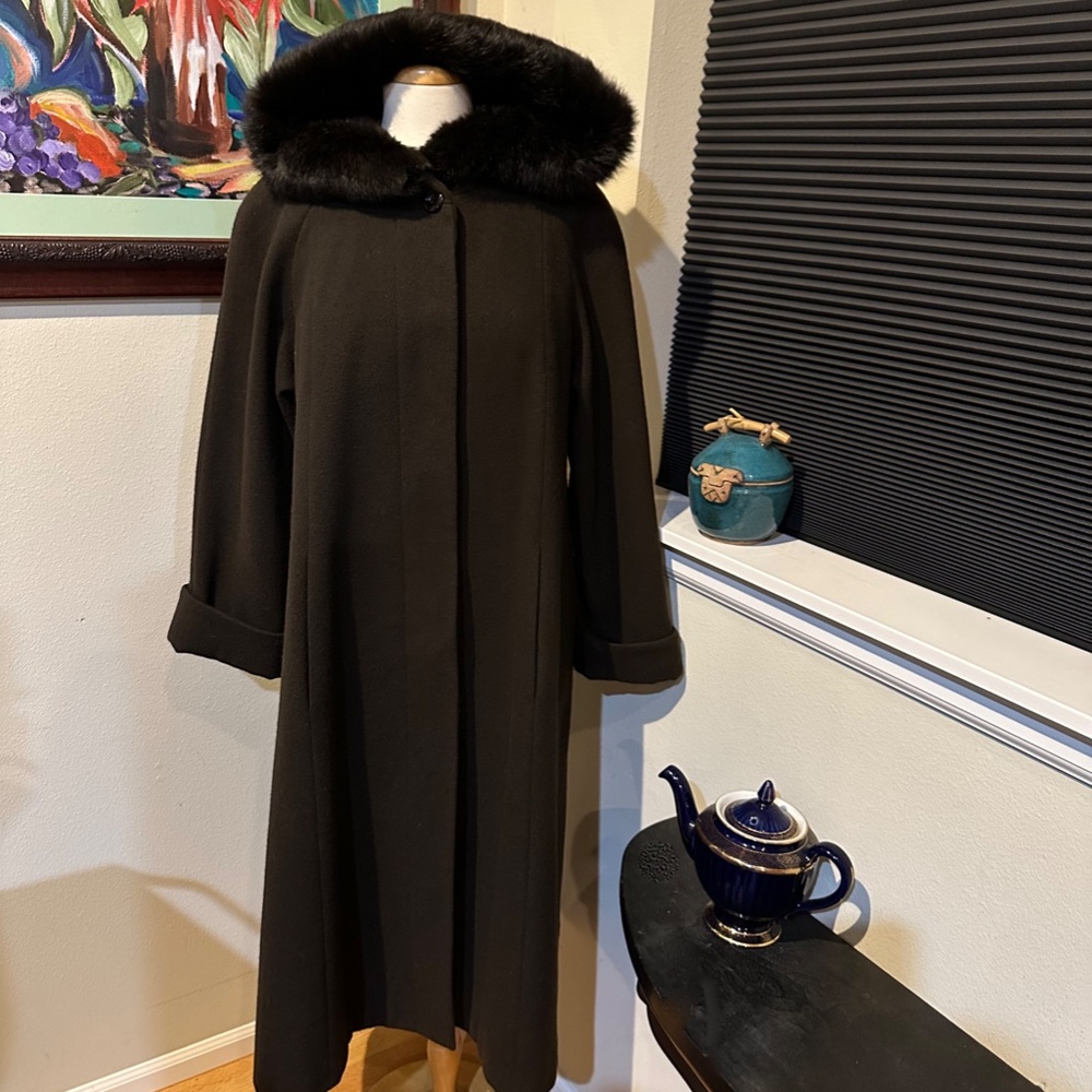 Elegant Brown Wool Long Overcoat with Hood & Real Fur 1990s - sz 10 P or Med